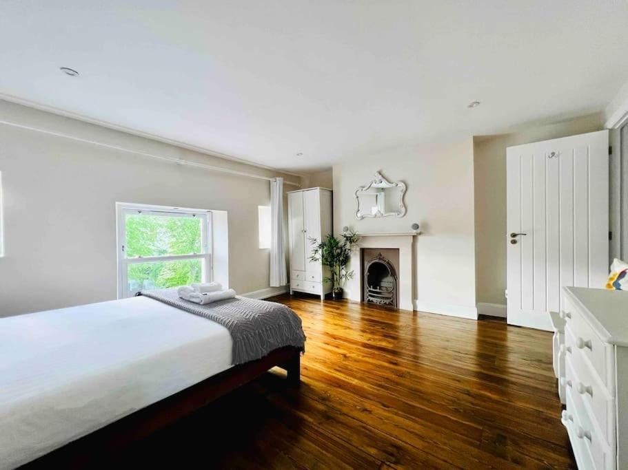 Smart-Home In Original Victorian Building Bristol Exterior photo